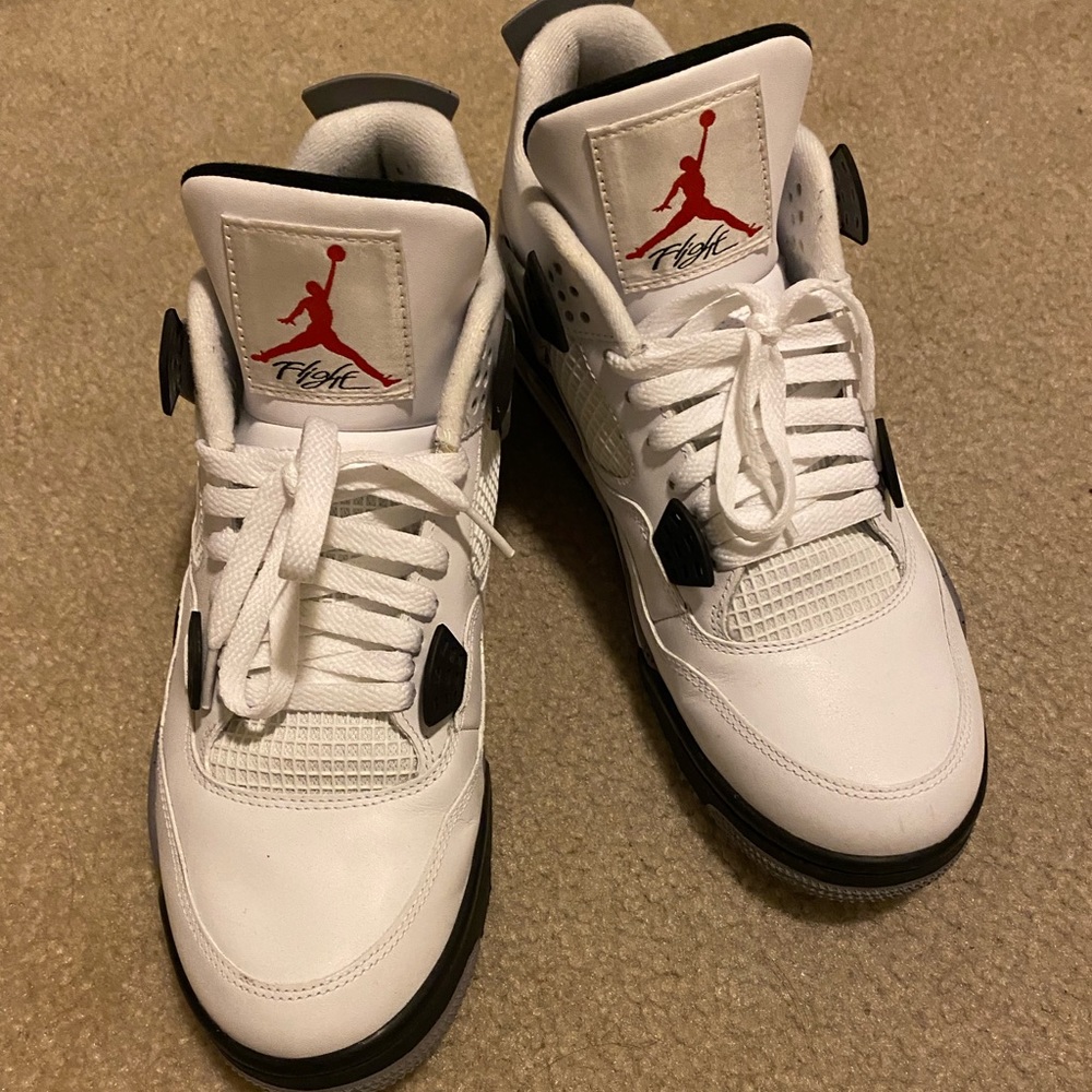 Used Jordan 4 cement 2013 edition. Size 10.5